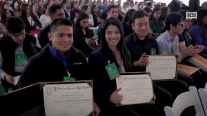 Reconocimiento ha egresados por desempeño sobresaliente en CENEVAL, Campus Ensenada