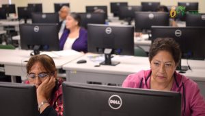 Curso Básico: Adultos en Plenitud Aprendiendo Nuevas Tecnologías